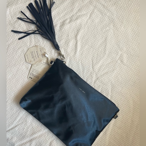 Pixie Mood Blue Satin Crossbody NWT - Picture 4 of 9